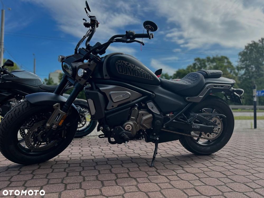 QJMOTOR SRV 700 - 3