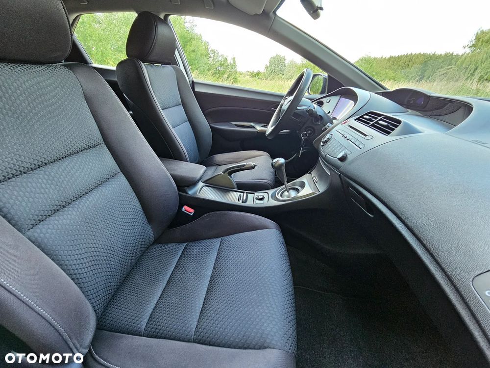 Honda Civic 1.4 i-VTEC Comfort - 29