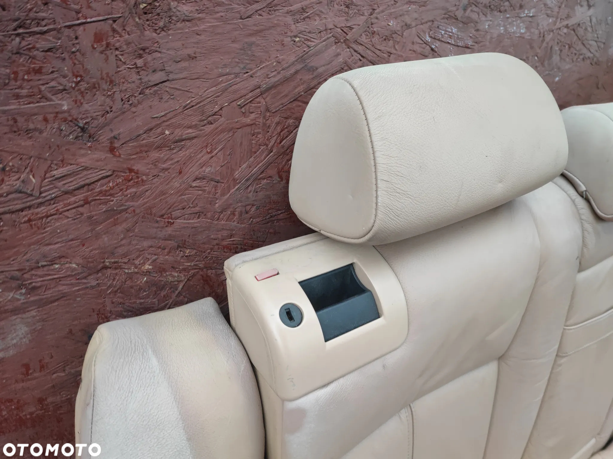 BMW E39 SEDAN ORYGINALNA KOMPLETNA KANAPA TYŁ SKŁADANA W KOLORZE BEŻOWYM / KREMOWYM / SANDBEIGE  O NR. 52 20 7 049 351 /  52 20 8 198 182 / 52 20 7 049 357 OEM - 10