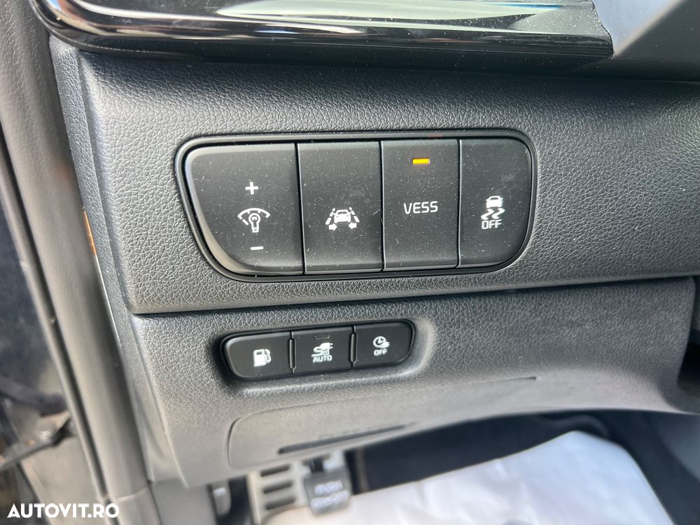 Kia Niro 1.6 GDI PHEV 2WD Aut. Spirit - 10