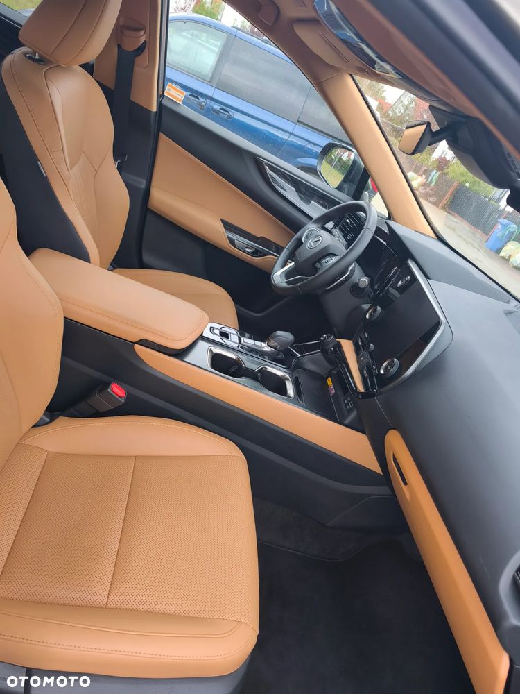 Lexus NX 350h Prestige 2WD - 10