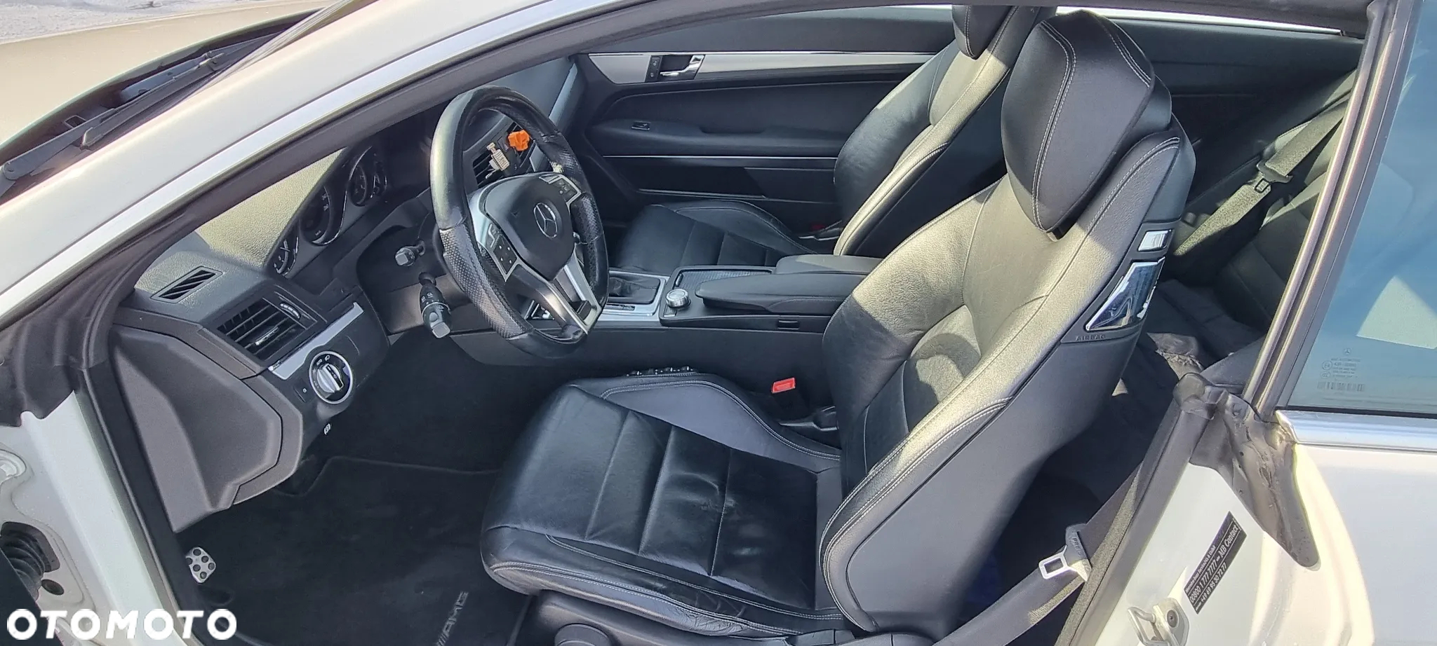 Mercedes-Benz Klasa E 250 CGI Coupe BlueEFFICIENCY Automatik Elegance - 10