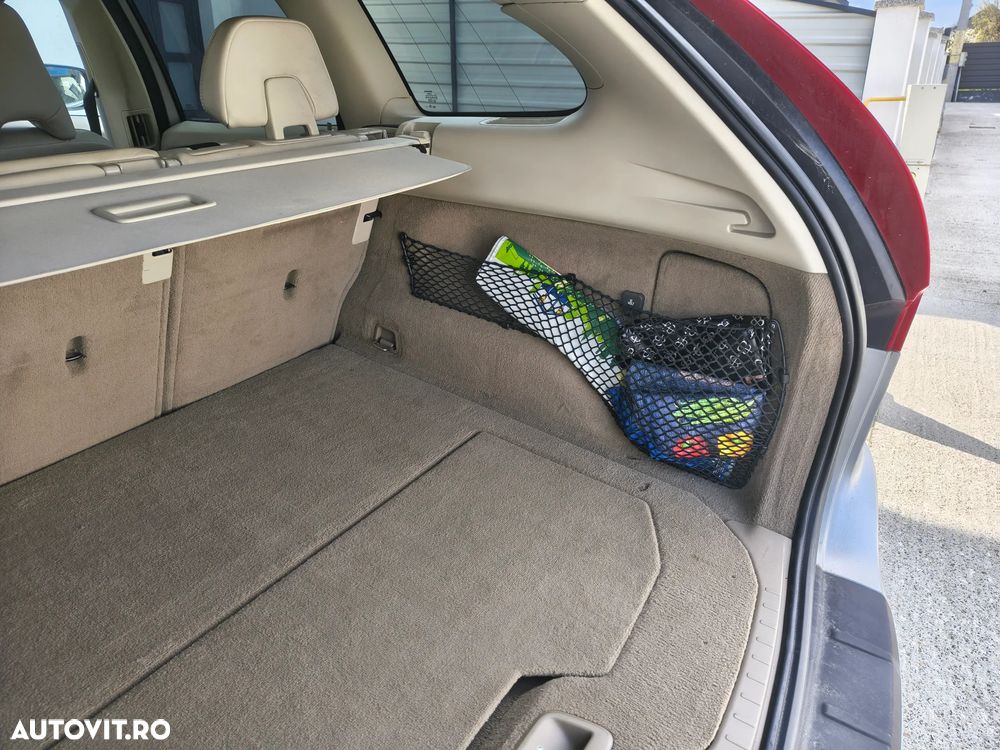 Volvo XC 60 D5 AWD Aut. Summum - 18