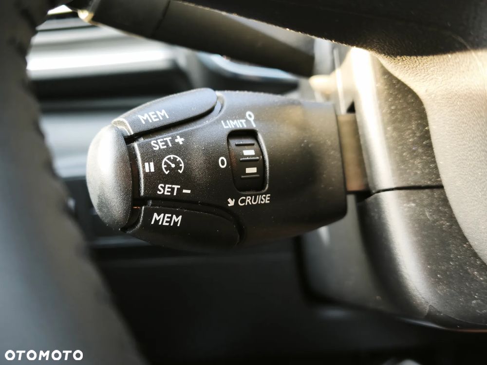 Citroën C3 1.2 PureTech Max EAT6 - 28