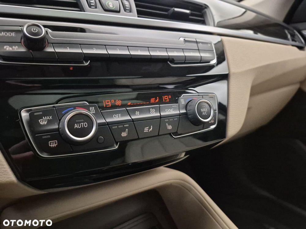BMW X1 sDrive18d Advantage - 27