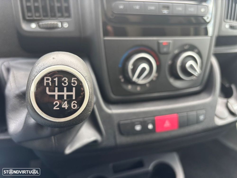 Peugeot Boxer 2.2 BlueHDi L2H2 PRO 140cv - AC - IVA DEDUTÍVEL - 34