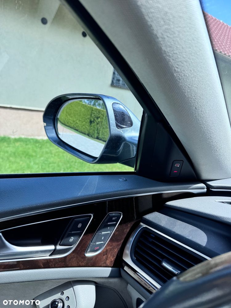 Audi A6 Avant - 17