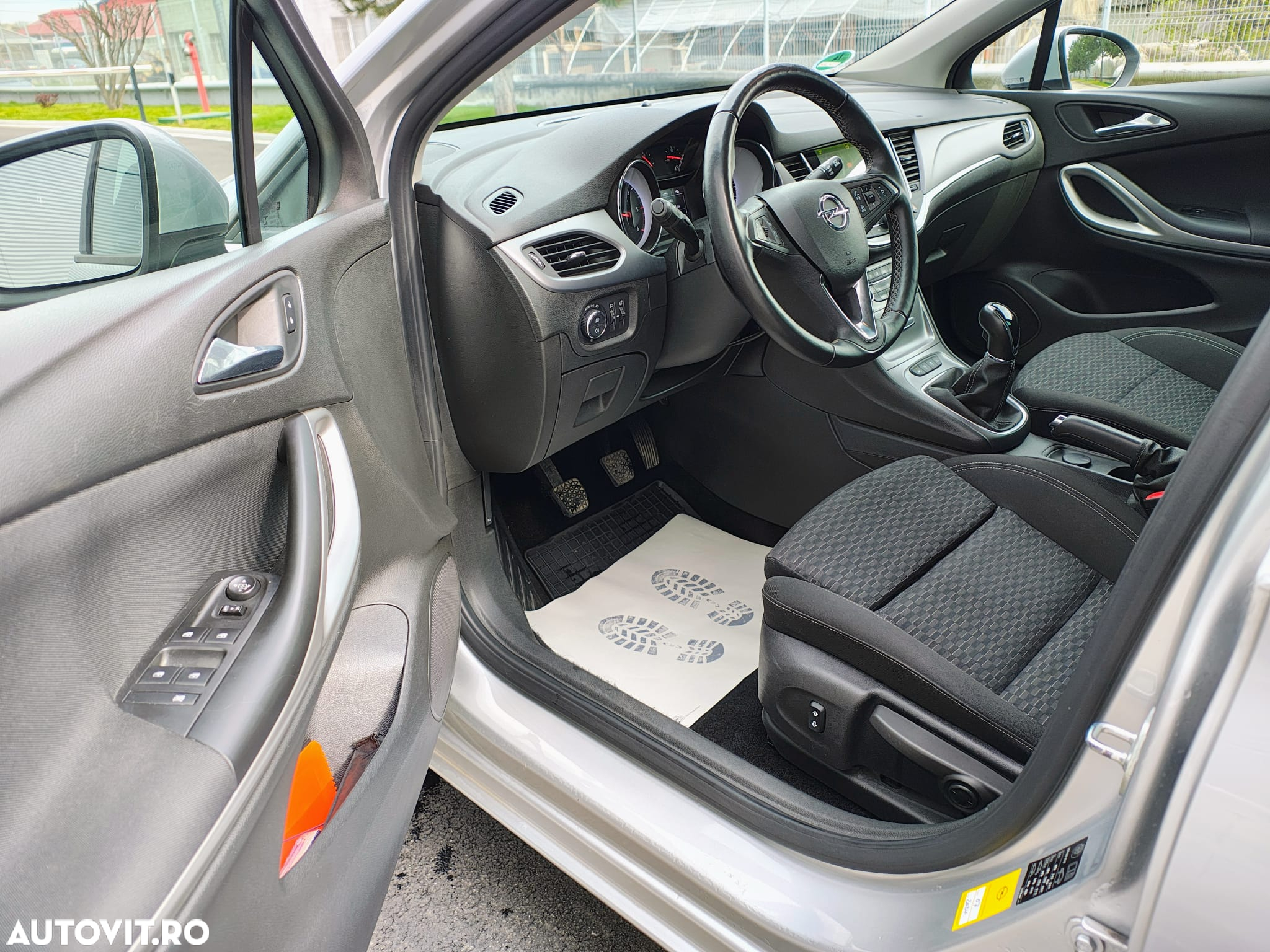 Opel Astra 1.6 D (CDTI) Business - 9