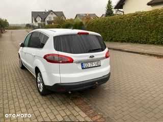 Ford S-Max 2012 photo 4