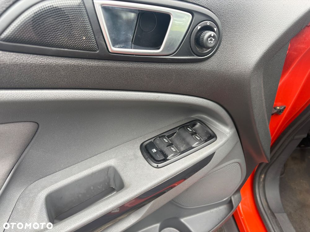 Ford EcoSport 1.0 EcoBoost TREND - 15
