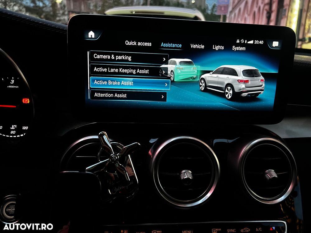 Mercedes-Benz GLC 220 d 4MATIC 9G-TRONIC - 23