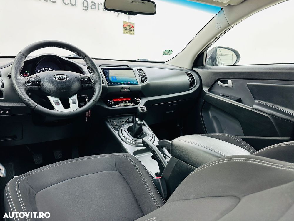 Kia Sportage 2.0 CRDI 4WD Dream-Team Edition - 16