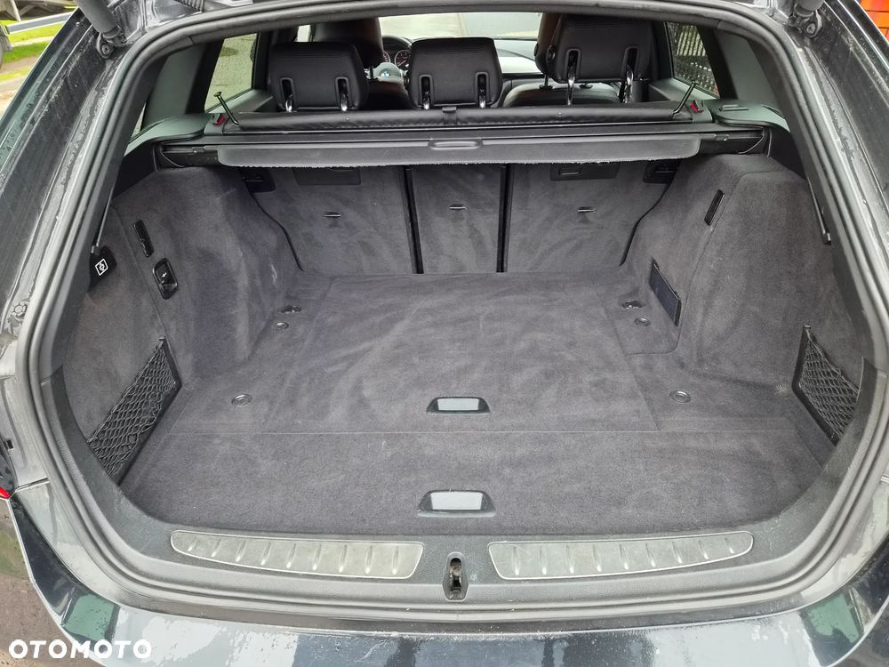 BMW Seria 3 320d xDrive M Sport - 37