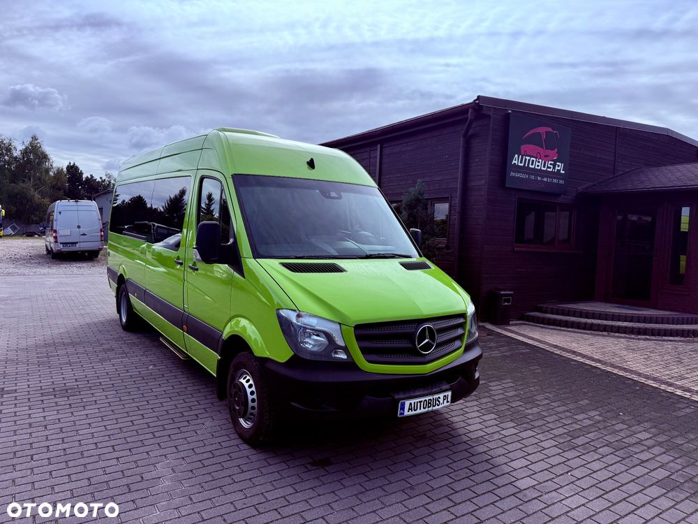 Mercedes-Benz SPRINTER 516