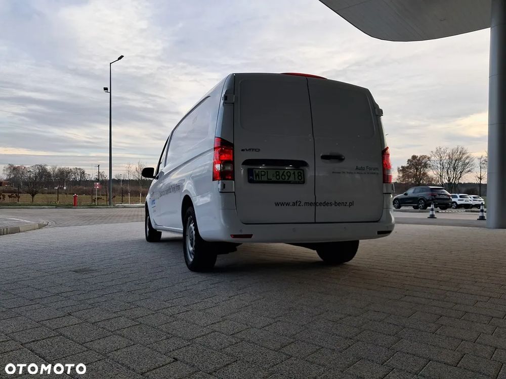 Mercedes-Benz eVito - 11