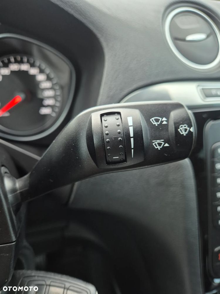 Ford S-Max 2.0 TDCi DPF Titanium - 13