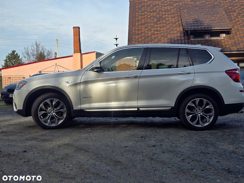 BMW X3 xDrive28i xLine - 14