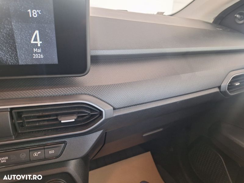 Dacia Logan ECO-G 100 MT5 Essential - 24