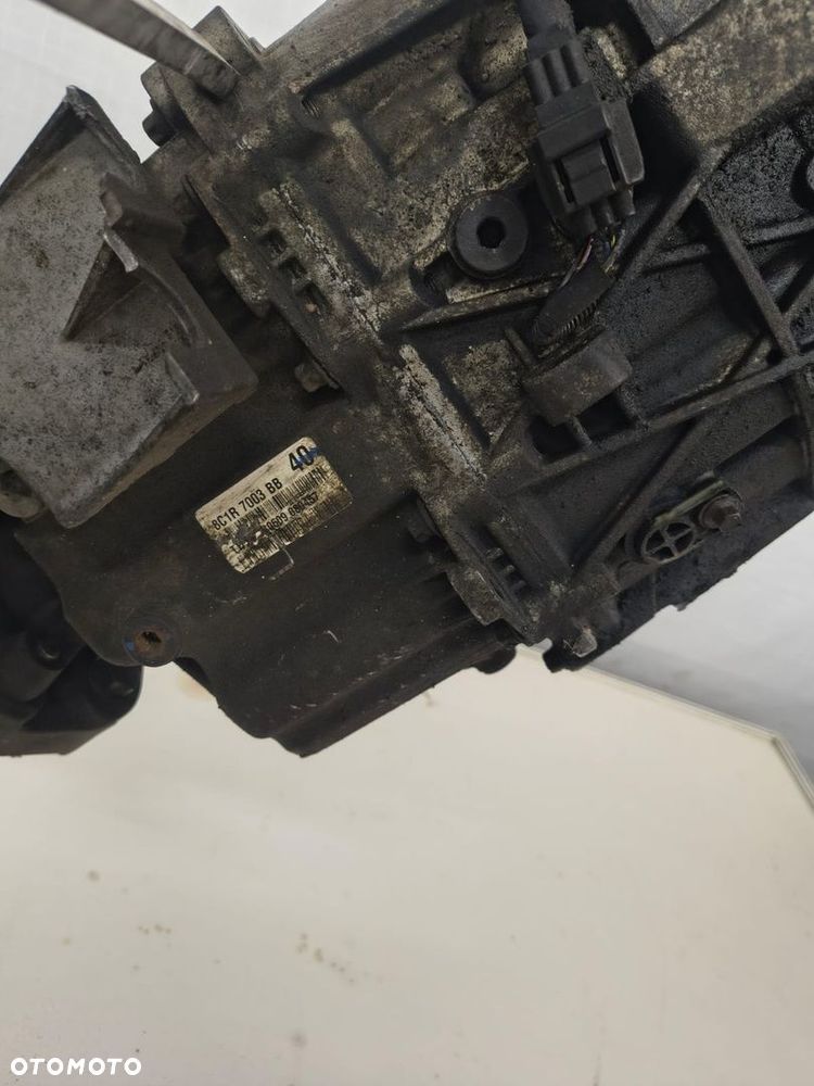 Skrzynia biegów manualna Ford Transit MK7 2.4 TDCI 8C1R7003BB RWD - 5