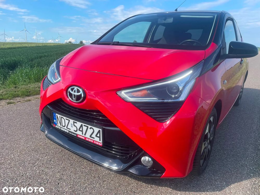 Toyota Aygo x.shift x-play connect - 13