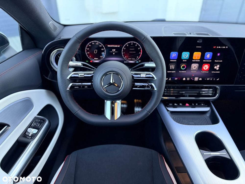 Mercedes-Benz CLA - 15