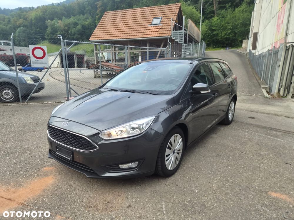 Ford Focus 1.0 EcoBoost Active Business - 1