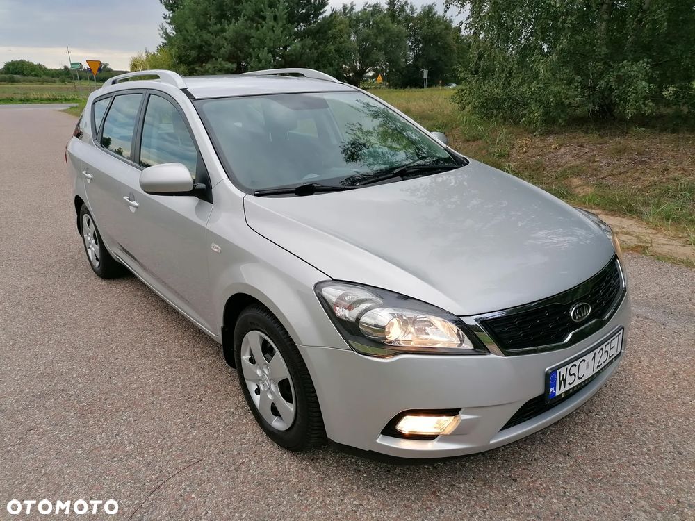 Kia Ceed - 7