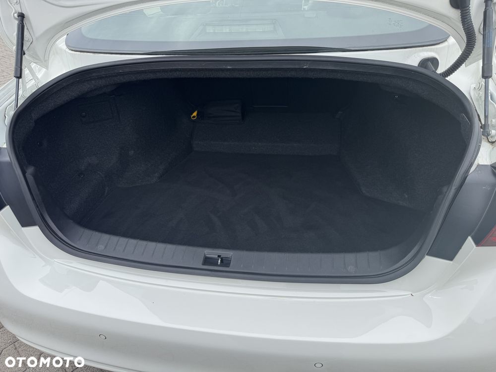 Infiniti Q50 2.0t Premium - 8
