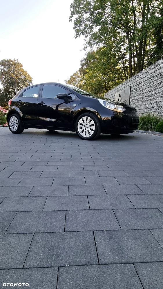 Kia Rio 1.4 Dream Team Edition - 1