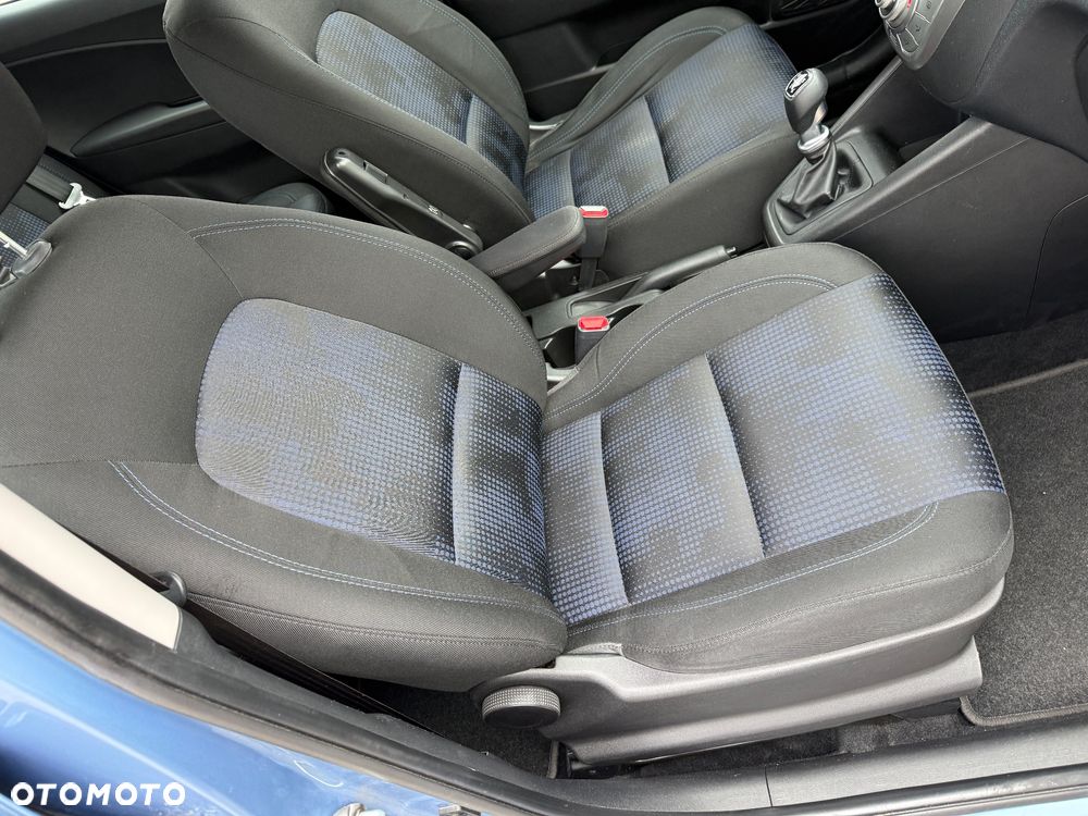 Hyundai ix20 - 10