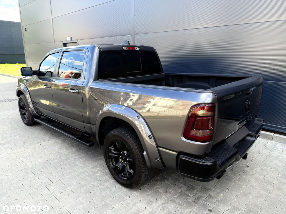 Dodge RAM 1500 5.7 4x4 - 8