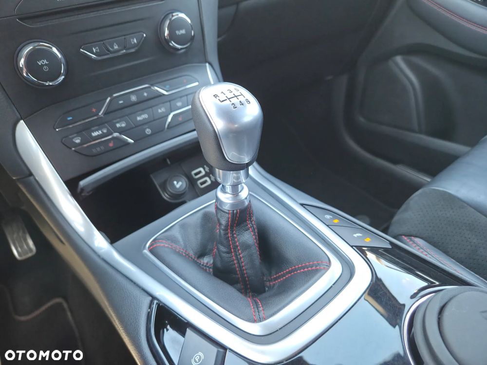 Ford S-Max - 22