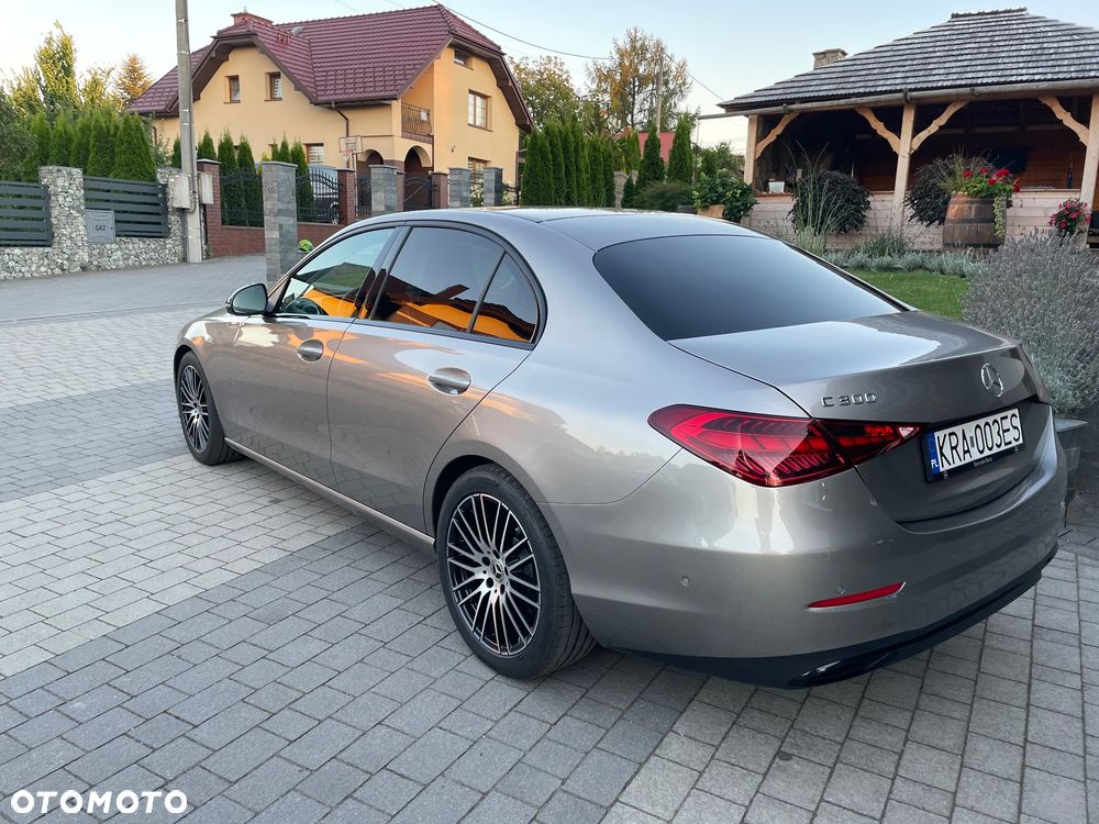 Mercedes-Benz Klasa C 300 4Matic 9G-TRONIC Avantgarde Advanced - 4