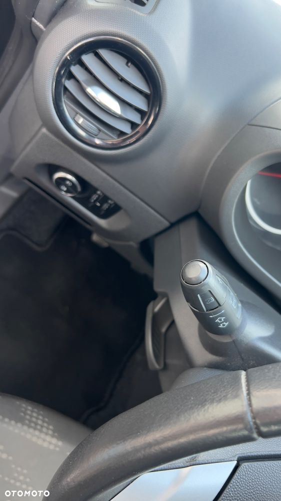 Opel Corsa - 13