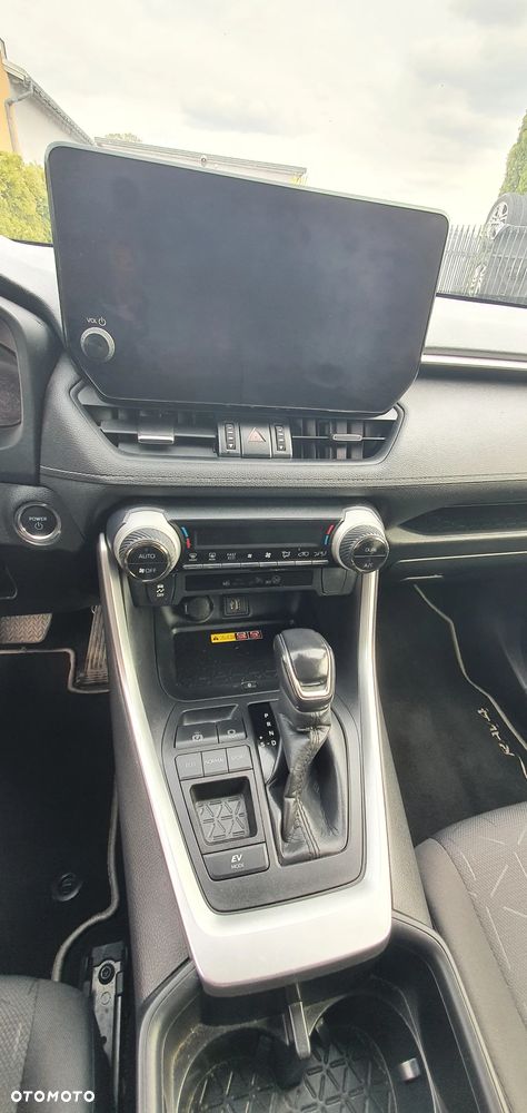 Toyota RAV4 - 16