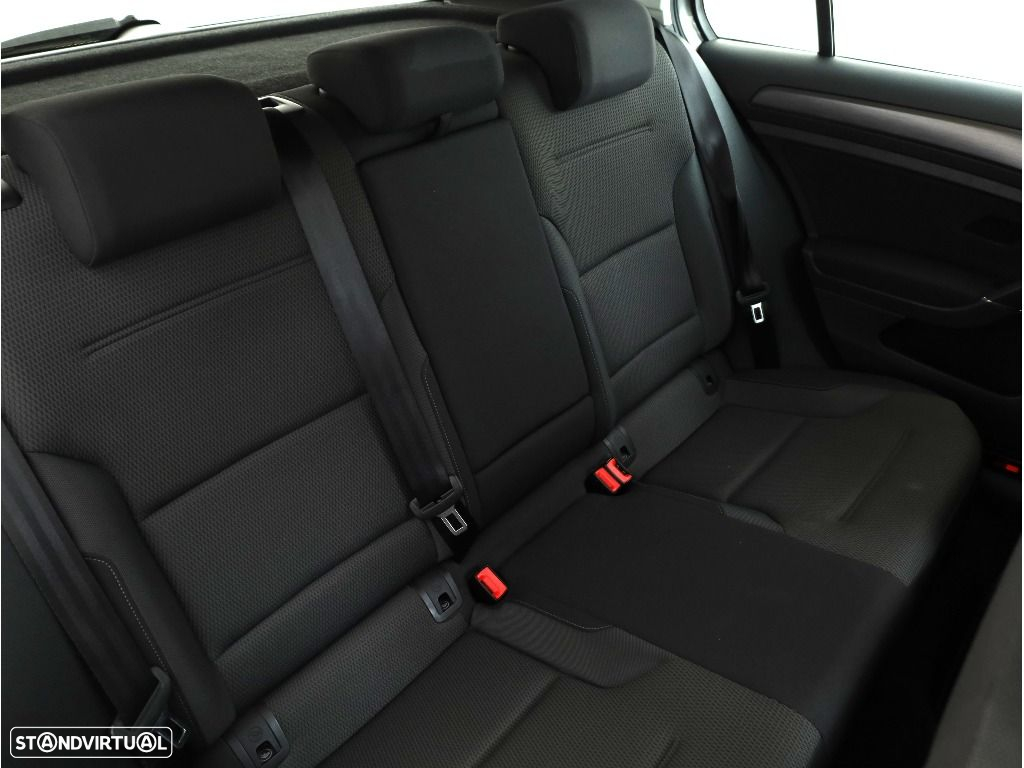 VW Golf 1.6 TDI Stream - 27