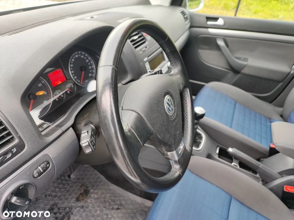 Volkswagen Golf 1.6 Tour Edition - 23
