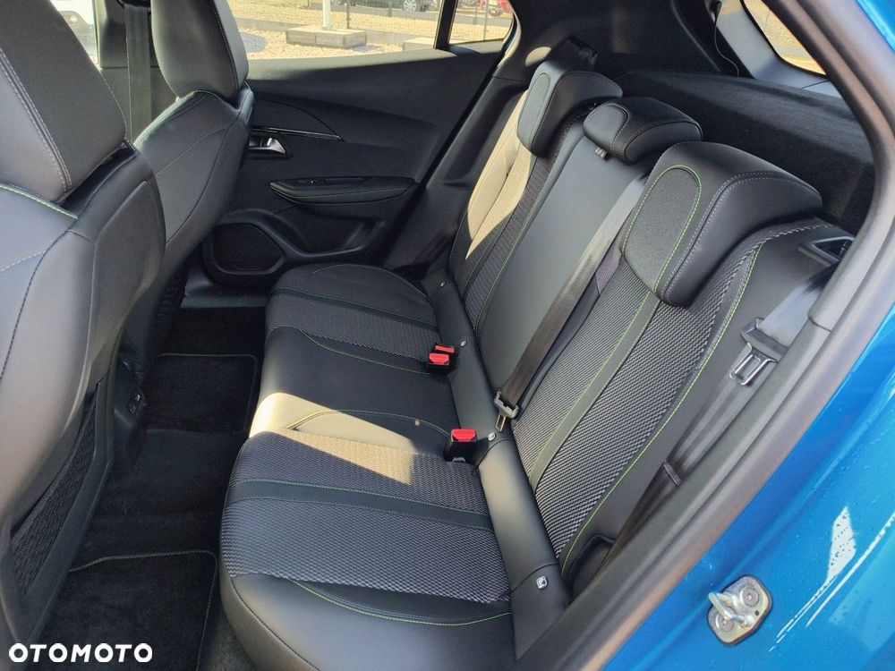 Peugeot 2008 1.2 PureTech GT S&S EAT8 - 10