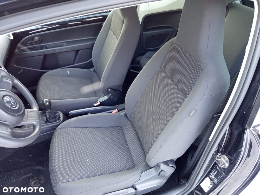 Volkswagen up! black - 13