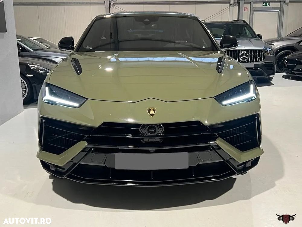 Lamborghini URUS - 2