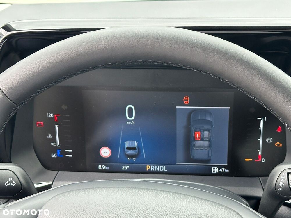 Ford Tourneo Courier - 21