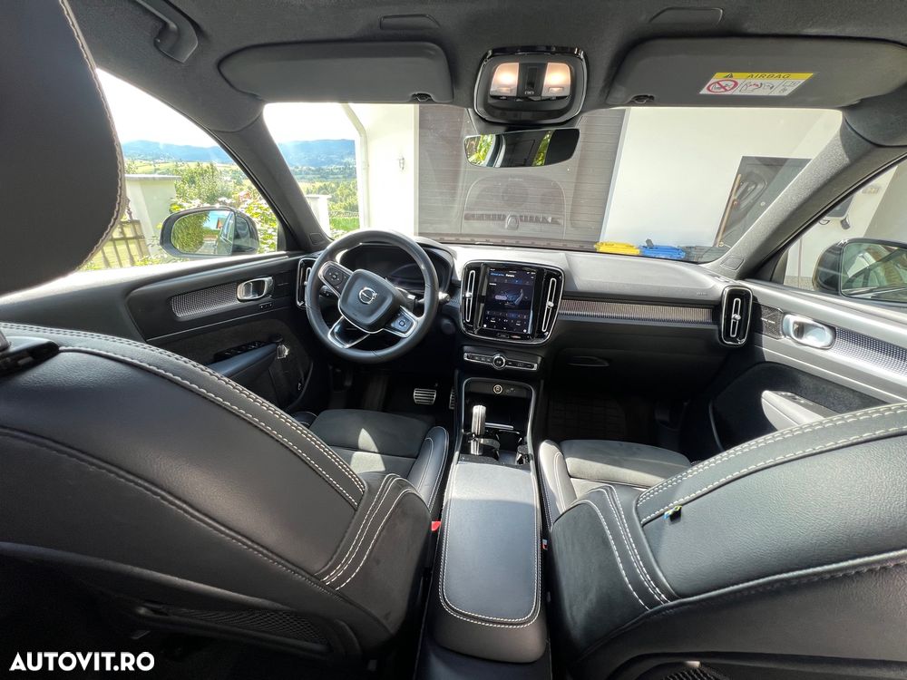 Volvo XC 40 Recharge Twin Motor AWD Plus - 13