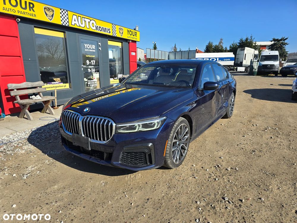 BMW Seria 7 750i xDrive - 1