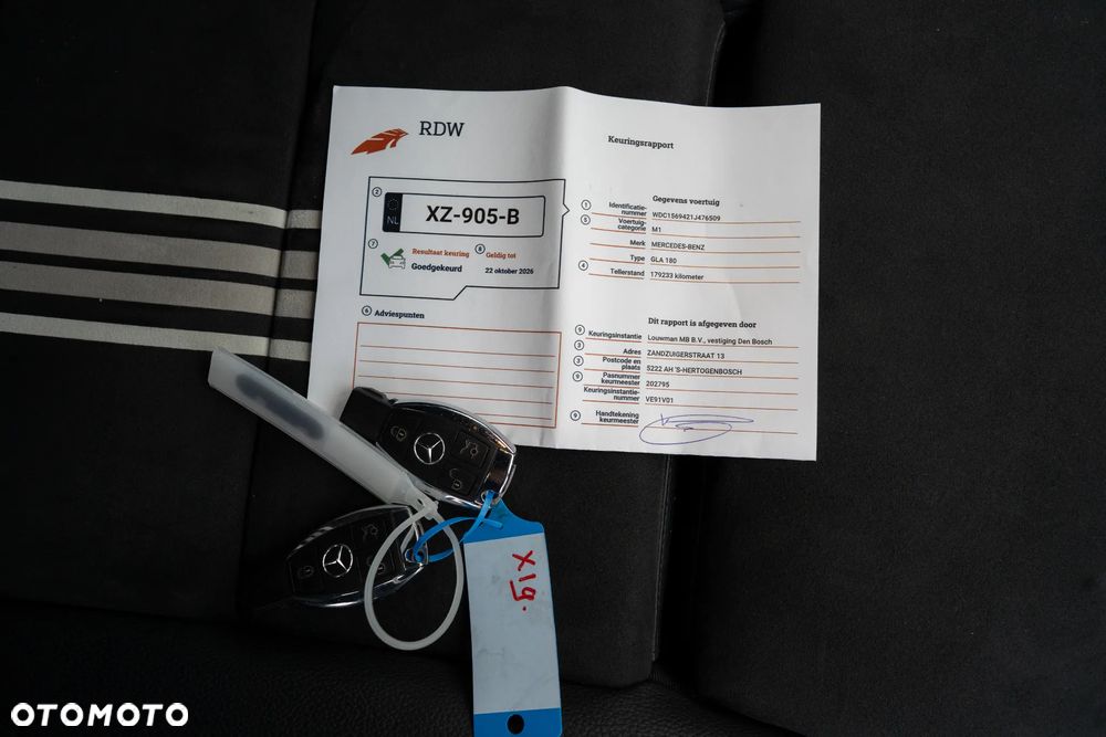 Mercedes-Benz GLA 180 7G-DCT Edition 1 - 23