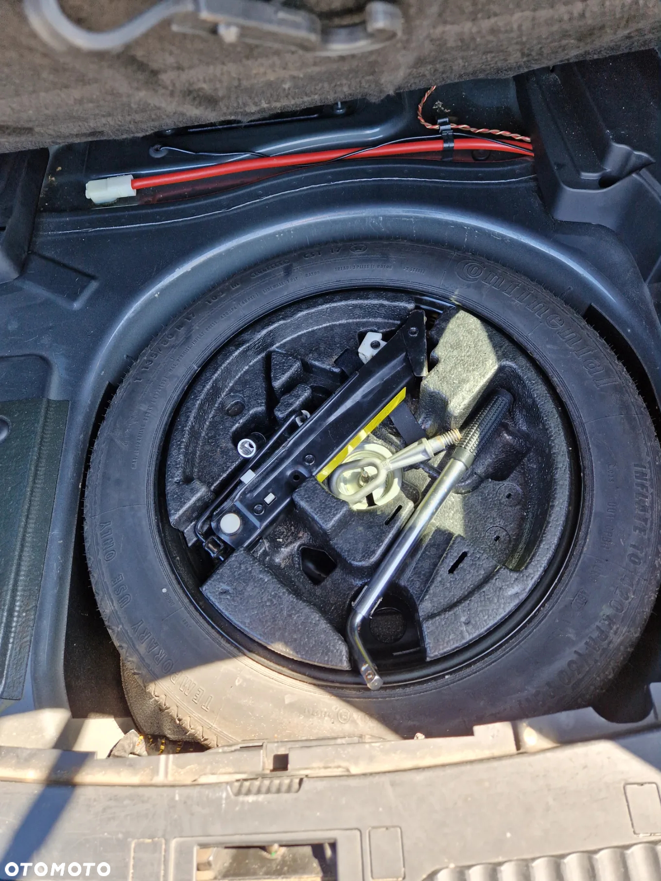 BMW Seria 5 520i - 14