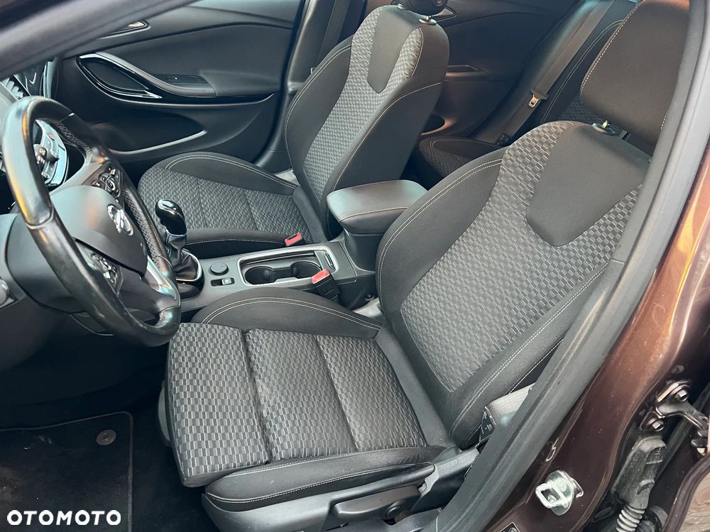 Opel Astra 1.4 Turbo Sports Tourer Dynamic - 12