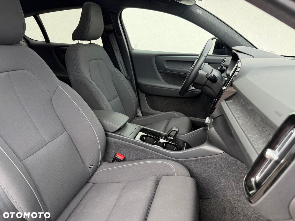 Volvo C40 - 15