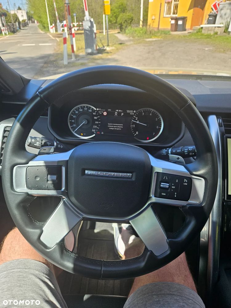 Land Rover Discovery 2.0 P300 Dynamic SE - 19