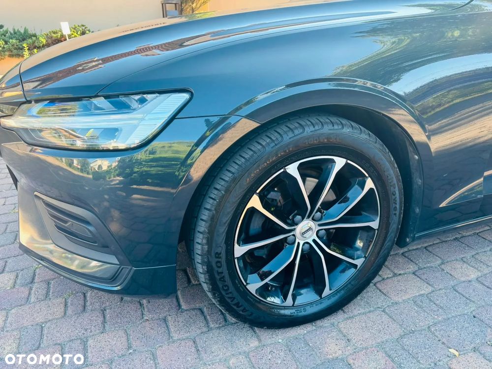 Volvo V60 D3 Momentum - 8