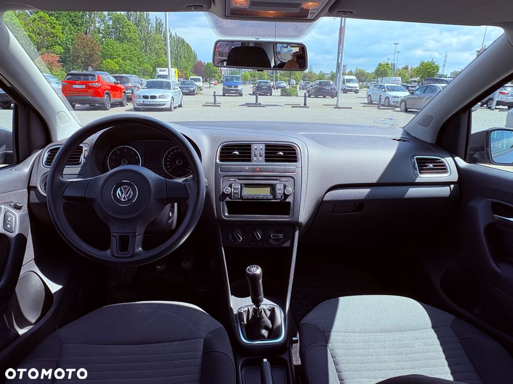 Volkswagen Polo 1.4 16V Comfortline - 16